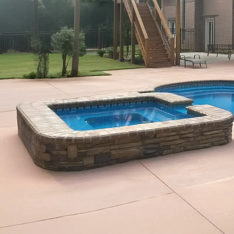 9' x 7' Rectangle Spillover Spa